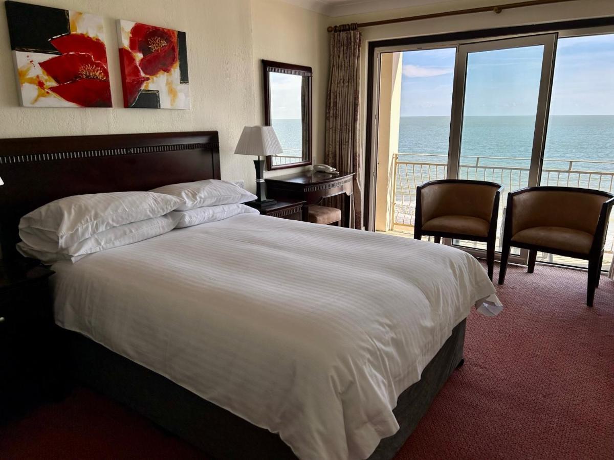 Regent Court - Seafront, Sandown - Free Car Ferry For Bookings Of 3 Or More Nights, Subject To Availability Bagian luar foto