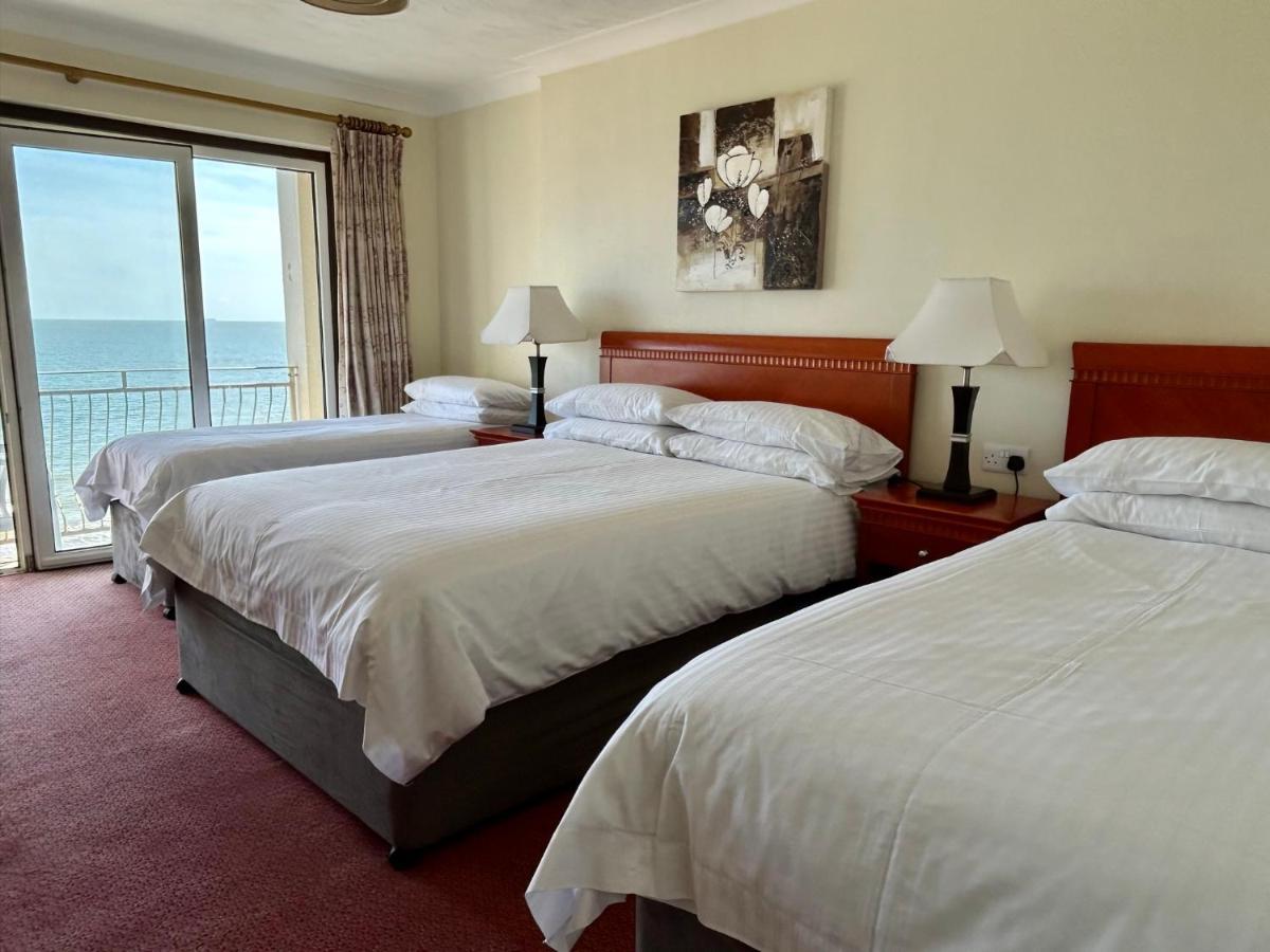 Regent Court - Seafront, Sandown - Free Car Ferry For Bookings Of 3 Or More Nights, Subject To Availability Bagian luar foto