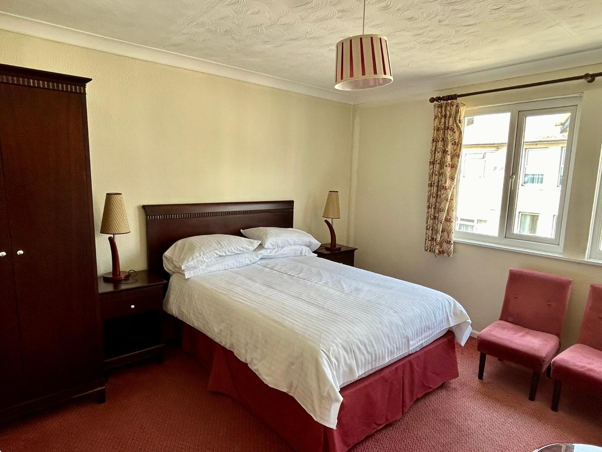 Regent Court - Seafront, Sandown - Free Car Ferry For Bookings Of 3 Or More Nights, Subject To Availability Bagian luar foto