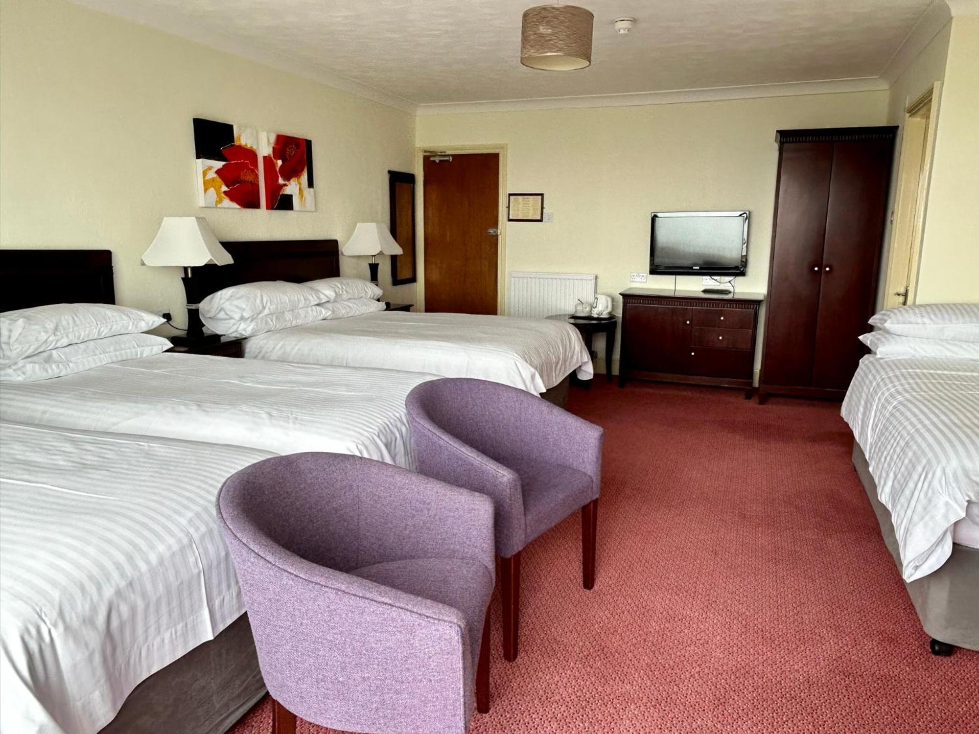 Regent Court - Seafront, Sandown - Free Car Ferry For Bookings Of 3 Or More Nights, Subject To Availability Ruang foto